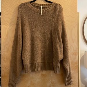 Aritzia - Babaton Alpaca Sweater (M)